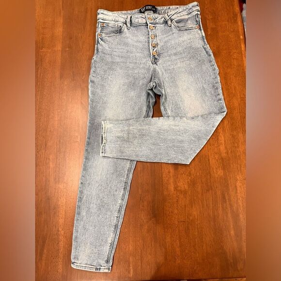 Gap High Rise Exposed Button Fly Skinny Ankle Stretchy Jeans Sz 16 Light Wash - Picture 2 of 7